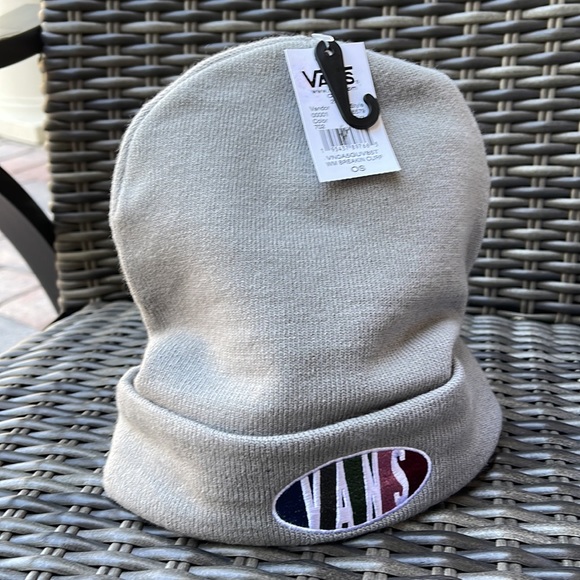 Vans WM Breakin Curf Grey Beanie Skateboarding Hat Women & Men VN0A5GUV85T - Picture 9 of 16